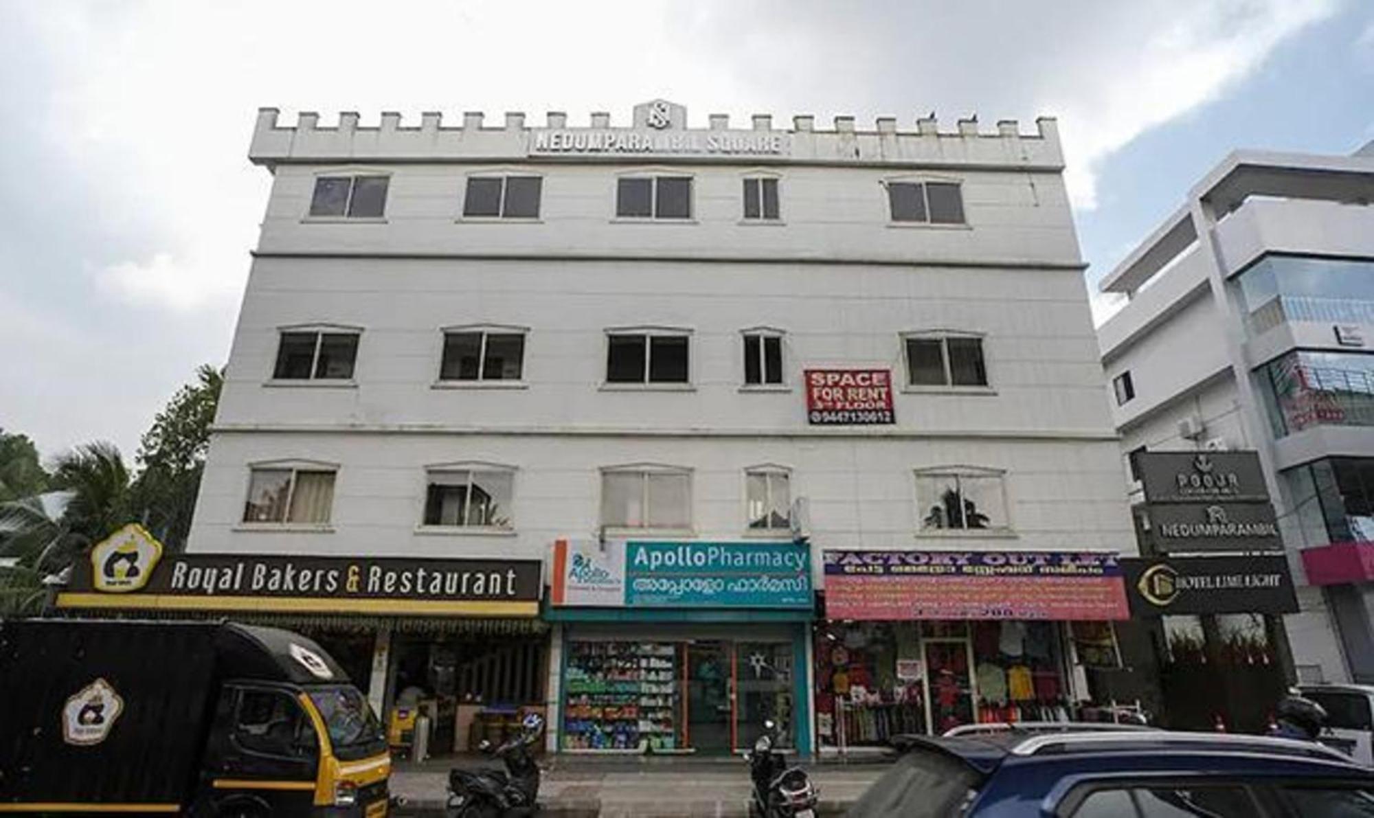 Fabhotel Lime Light Kochi Dış mekan fotoğraf